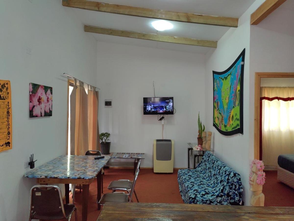 Cabanas Henua Roa 앙가로아 외부 사진
